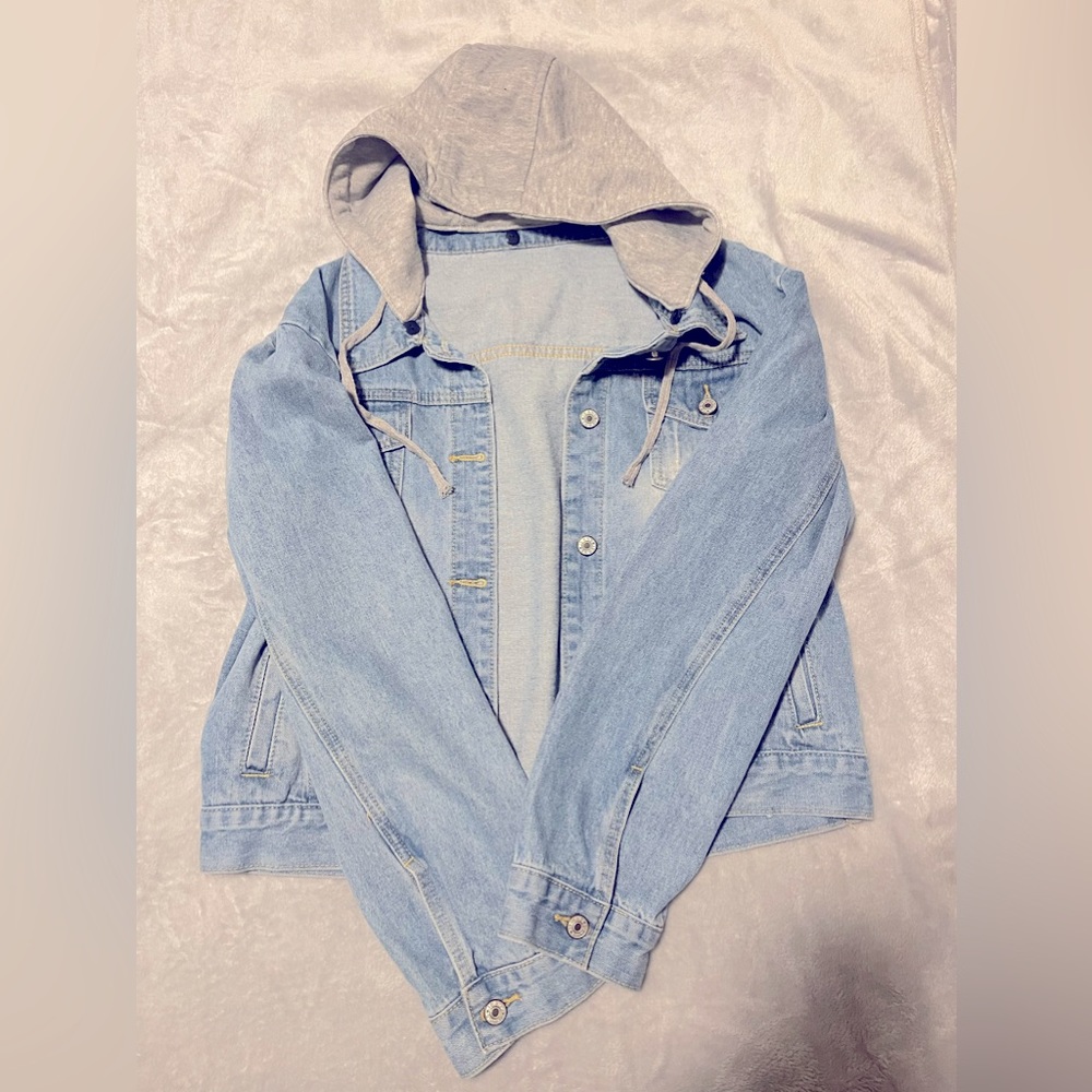 Women’s Denim Jacket with removable hood